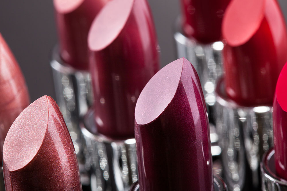 5 Tips to Help Find the Right Lipstick