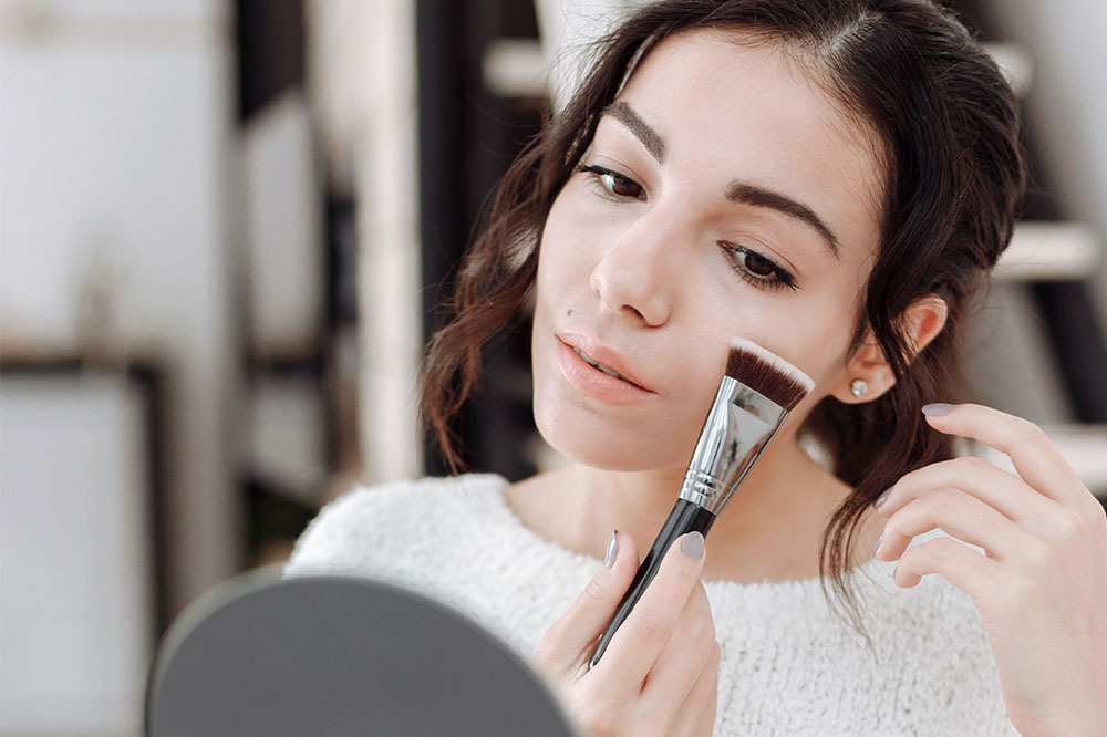 6 Makeup Hacks to Look Younger